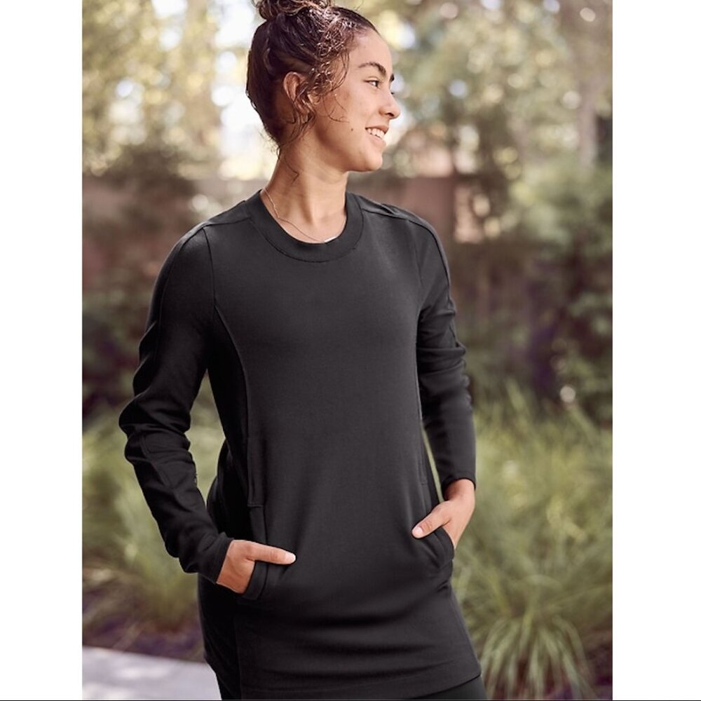 Athleta - Balance Sweatshirt Dress in Black, size Medium. Style 599867. - Picture 11 of 13